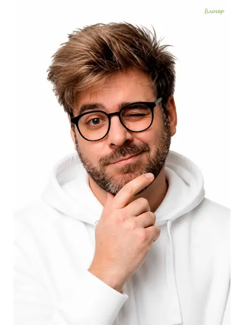 Артур Хорошев — блогер